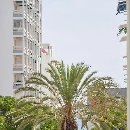 アパート Amazing Flat, 100m From *