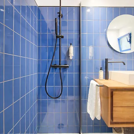 Amazing Flat, 100m From Lägenhet