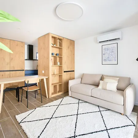 Amazing Flat, 100m From * Quarteira